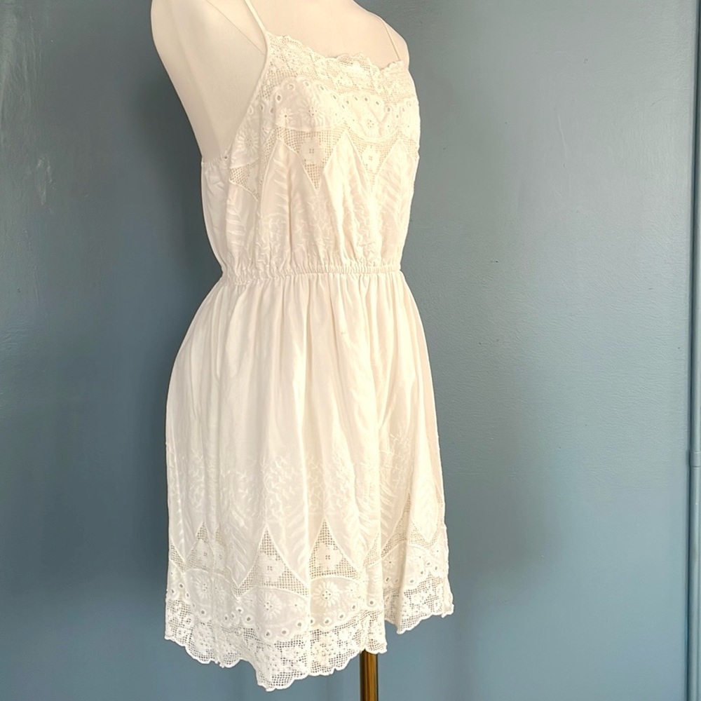 Urban Outfitters Kimchi Blue Annabelle Crochet Embroidered Dress - Picture 4 of 6